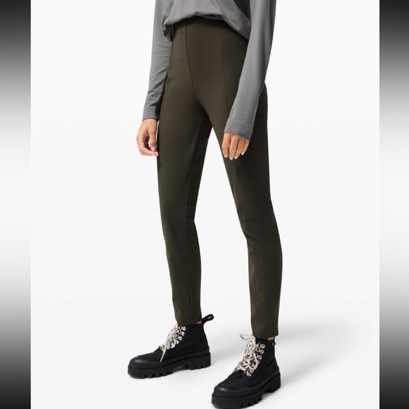 Lululemon here to there HR 7/8 pant in dark olive - Picture 1 of 5